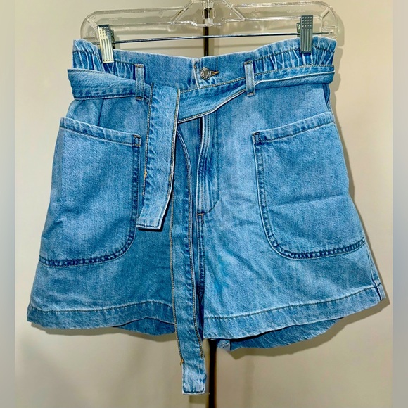 MNG/Mango Paper Bag Belted Denim Shorts – 100% Cotton, Size M, Light Wash - Picture 1 of 4